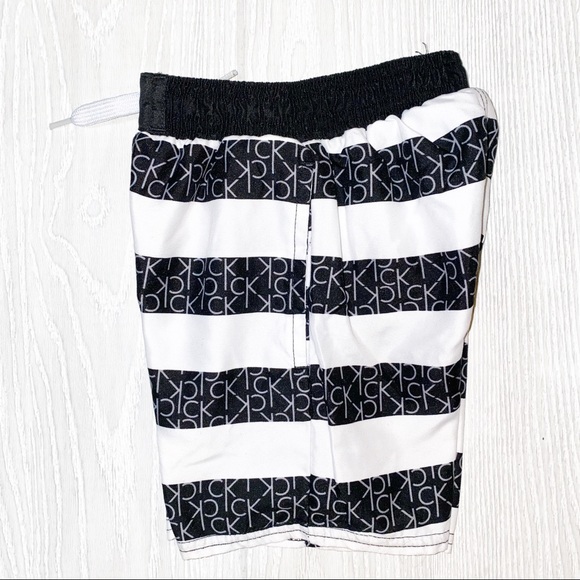 Calvin Klein Jeans Swim Trunks Size 18 Months - Picture 3 of 5